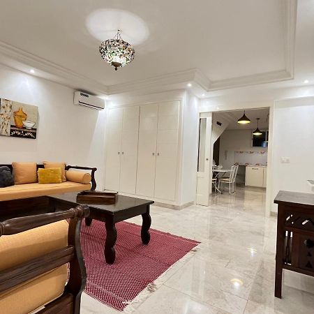 Le BardoSublime Duplex Au Bardo Tunisアパートメント エクステリア 写真